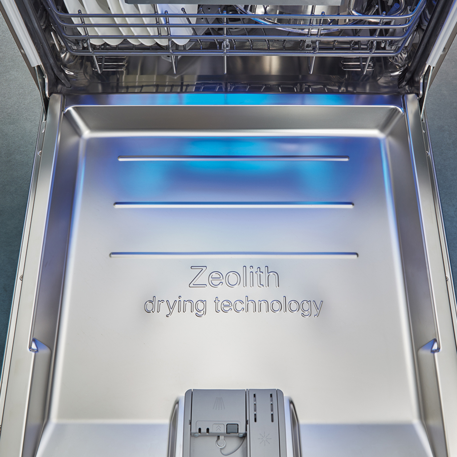Zeolith Trocknen – Für glänzende Spülergebnisse bei Elektro Friedrich GmbH in Heusenstamm